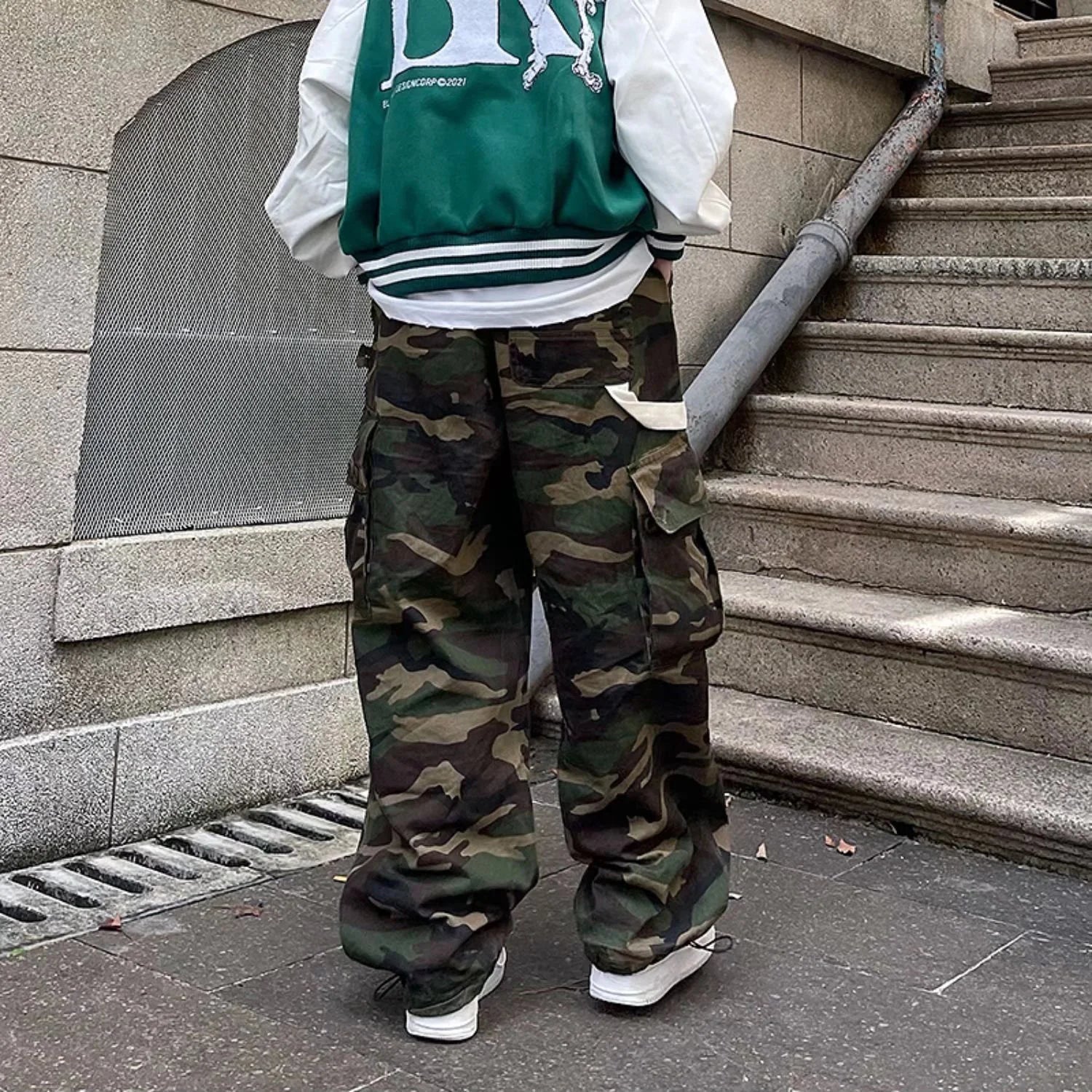 AIDASE  -  High Street Retro Hiphop Pants Baggy Camouflage Cargo Pants Men's Straight Skateboard Street Dance Jogger Pants Trendy Tie Foot aidase-shop