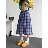 AIDASE  -  American Style Male Shorts Contrast Color Plaid Casual Pants Summer 2025 New Loose Versatile Straight-leg Menswear aidase-shop
