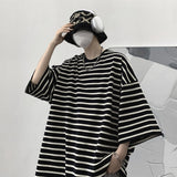Fashion Striped Short Sleeve T-shirt Summer Unisex Loose Japanese Crew Neck Tops Tees Streetwear Harajuku Couple T Shirt aidase-shop