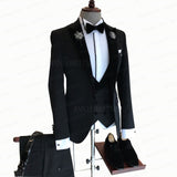 2021 Formal Business Men Suit 3 Pieces Male Jacket Custom Fashion Groom Wedding Suit Tuxedo Red Velvet Lapel Blazer Vest Pants aidase-shop
