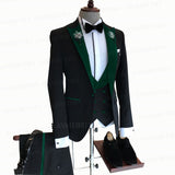 2021 Formal Business Men Suit 3 Pieces Male Jacket Custom Fashion Groom Wedding Suit Tuxedo Red Velvet Lapel Blazer Vest Pants aidase-shop